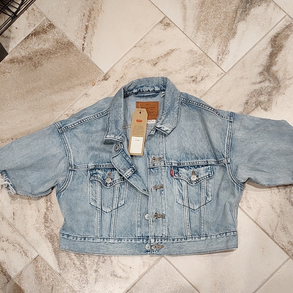 Levi's Jackets & Blazers - Levi's Blue Denim Cropped Jacket